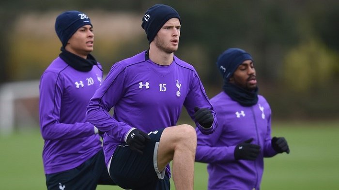 门将成最大主角，连续神扑吓傻对手