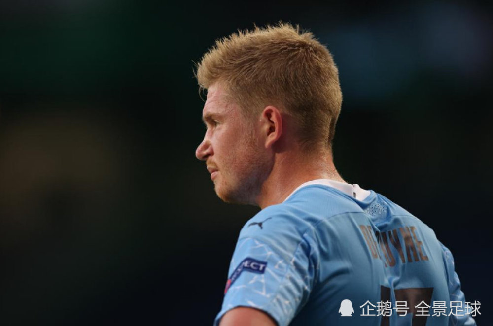 半场：热那亚1-1佛罗伦萨，厄斯蒂高破门，古德蒙德松点射