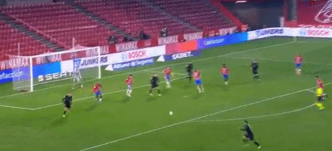 跟朋友娱乐赛 11 分制，先输后赢