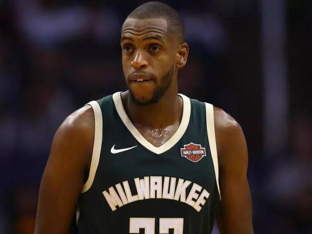 体育美网：郑钦文止步女单八强 无缘刷新最佳战绩